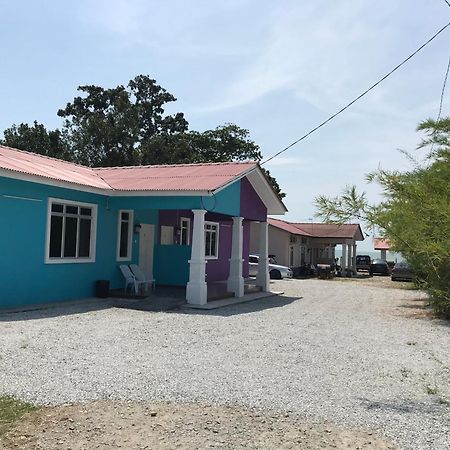 D'Pantai Homestay Kuala Sg. Baru 말라카 외부 사진